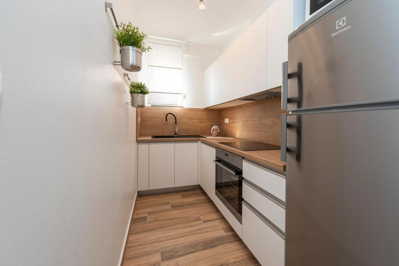 Luxury Apartments - La Vir 1 & 2 ภายนอก รูปภาพ